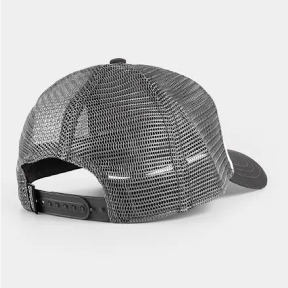 Patagonia Paper Peaks Badge Mesh Snapback Trucker Hat Baseball Cap White Gray - Picture 12 of 12